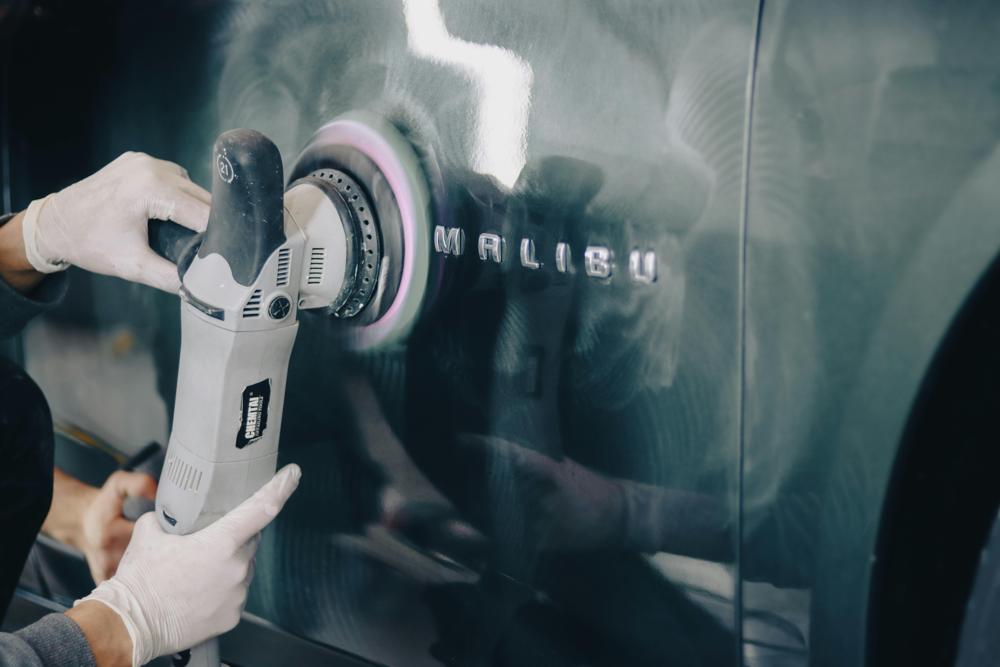 car polishing